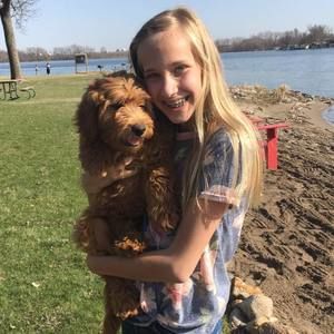 Meet your Posher, Carly